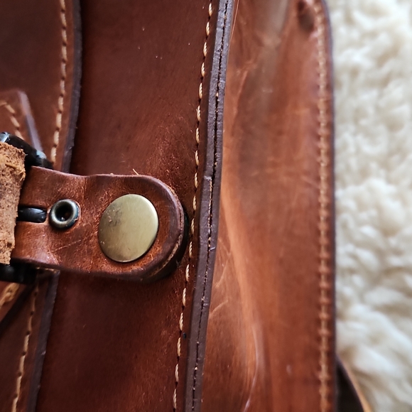 Beautiful NWT Italian Leather Handmade Unisex Crossbody Bag 🤎🇮🇹 - Picture 8 of 16